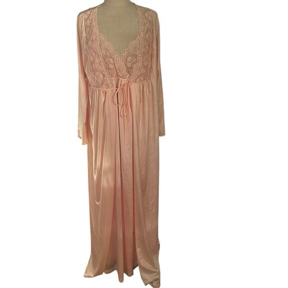 Vintage Gilead Women's Pink peach Robe and Gown Dress lingerie Size Medium - Picture 1 of 11